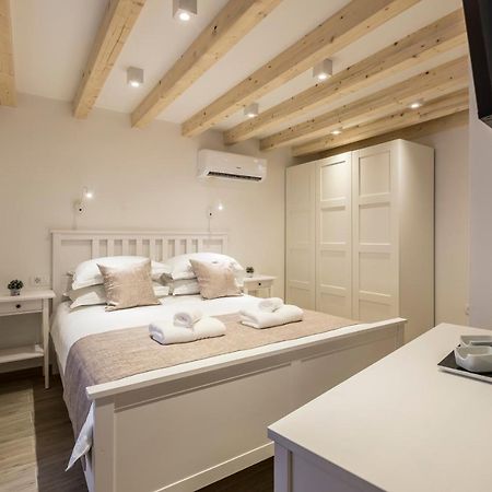 Cosmijeva Luxury Rooms Split Luaran gambar