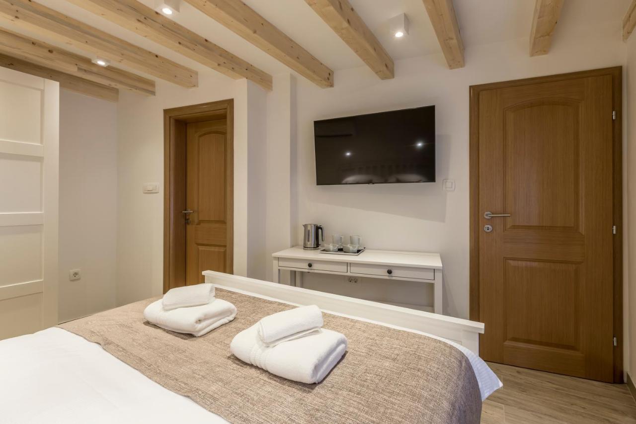 Cosmijeva Luxury Rooms Split Luaran gambar